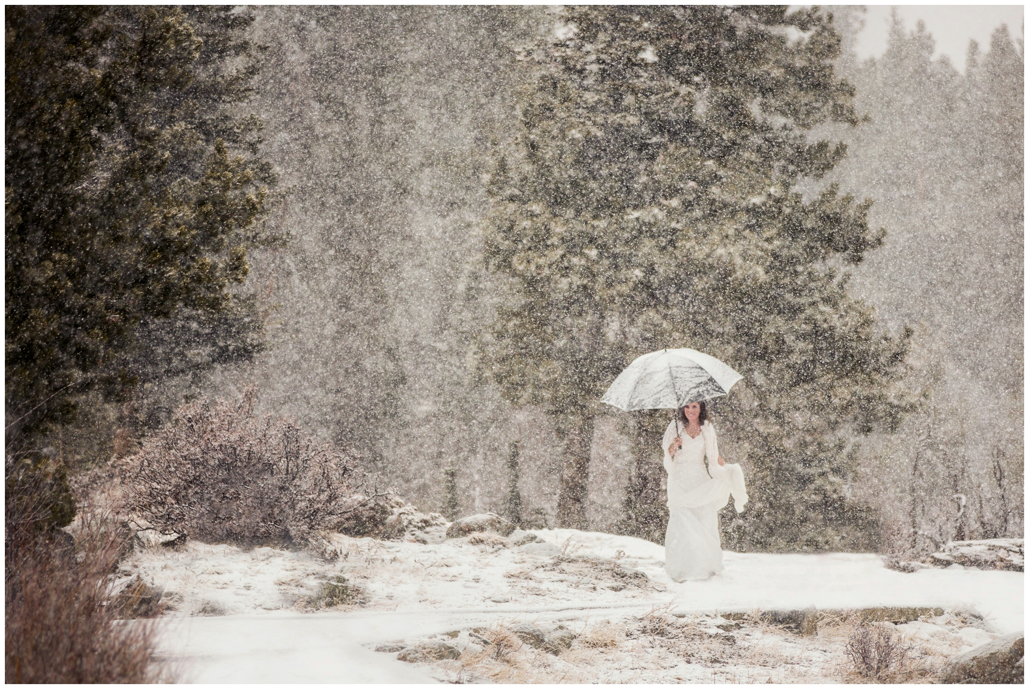 Sprague Lake winter wedding photos by Estes Park photographer Plum Pretty Photography 