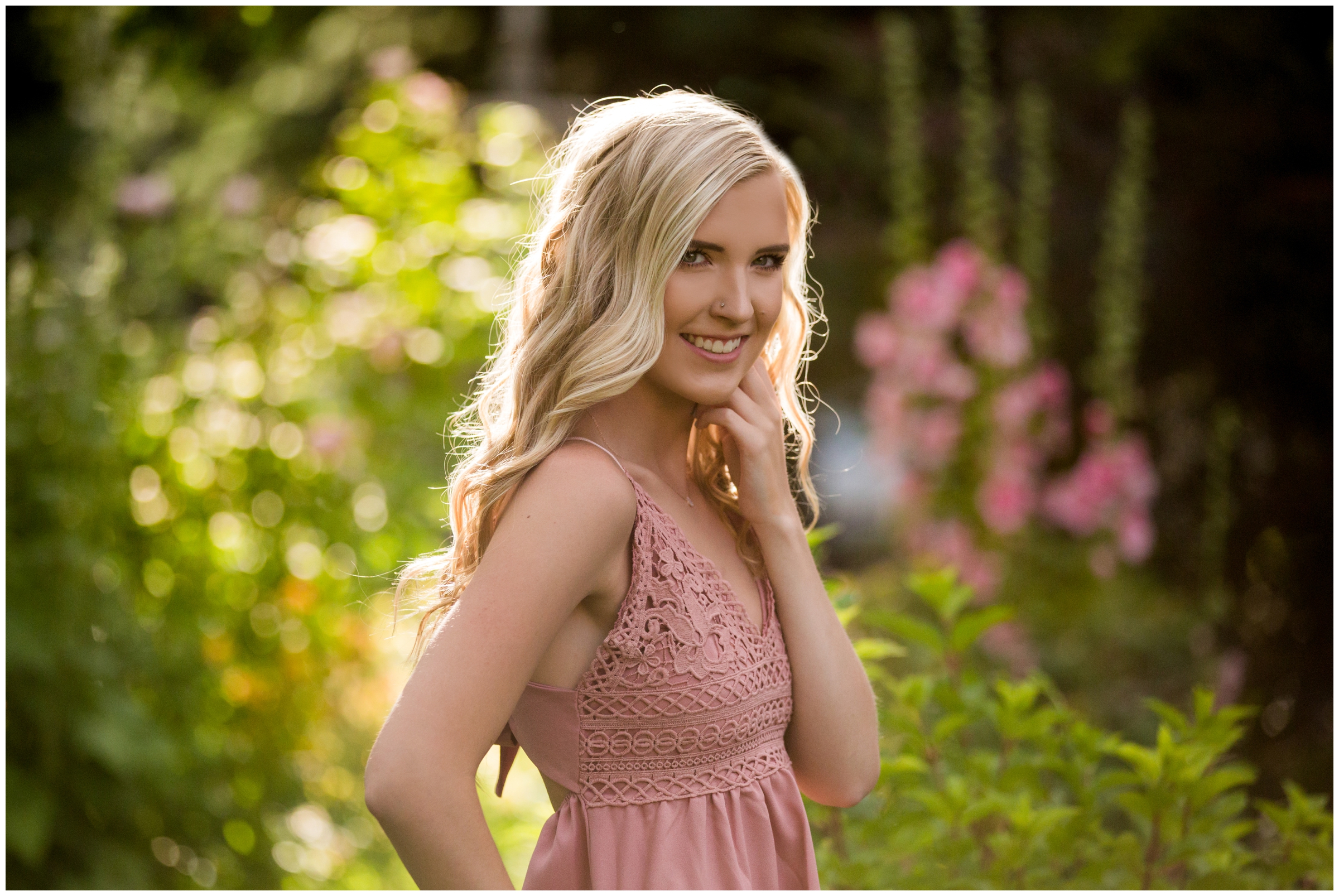 Erie Colorado senior pictures at Callahan house by Longmont portrait photographer Plum Pretty Photography