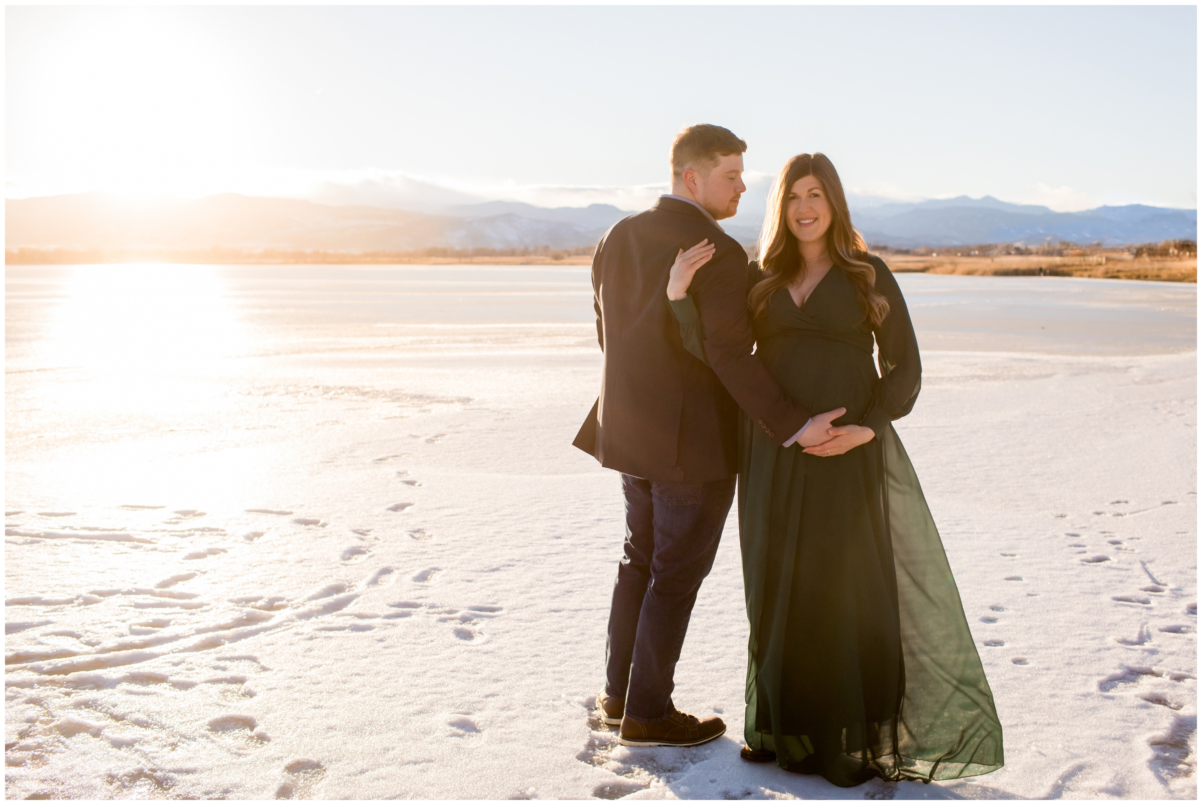 Longmont maternity pictures during winter at McIntosh Lake by Colorado portrait photographer Plum Pretty Photography