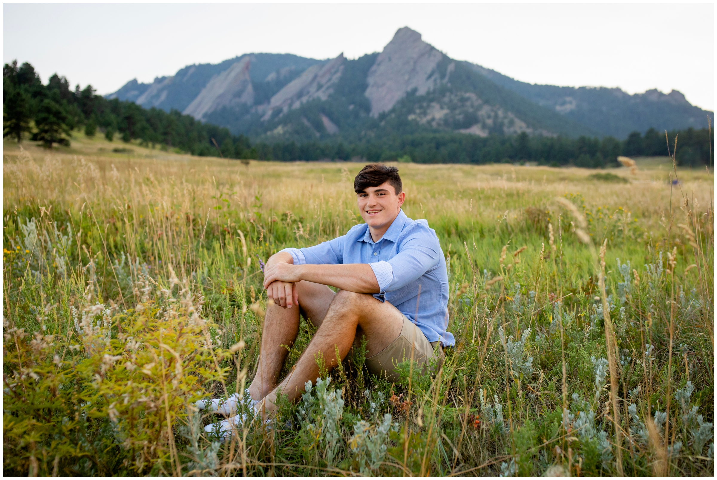Boulder flatirons high school graduation photography session during summer