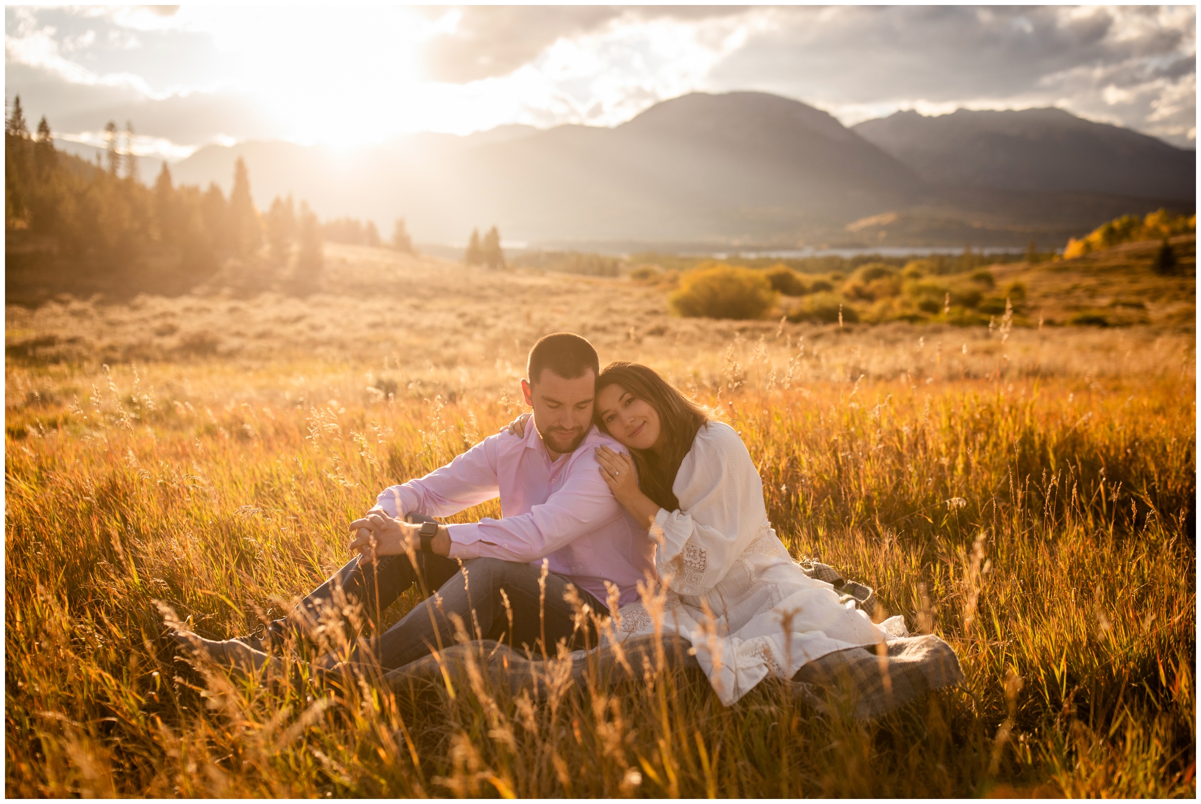 Engagement photos in Breckenridge at Sapphire Point and Windy Point Campground by Colorado couples photographer Plum Pretty Photography 