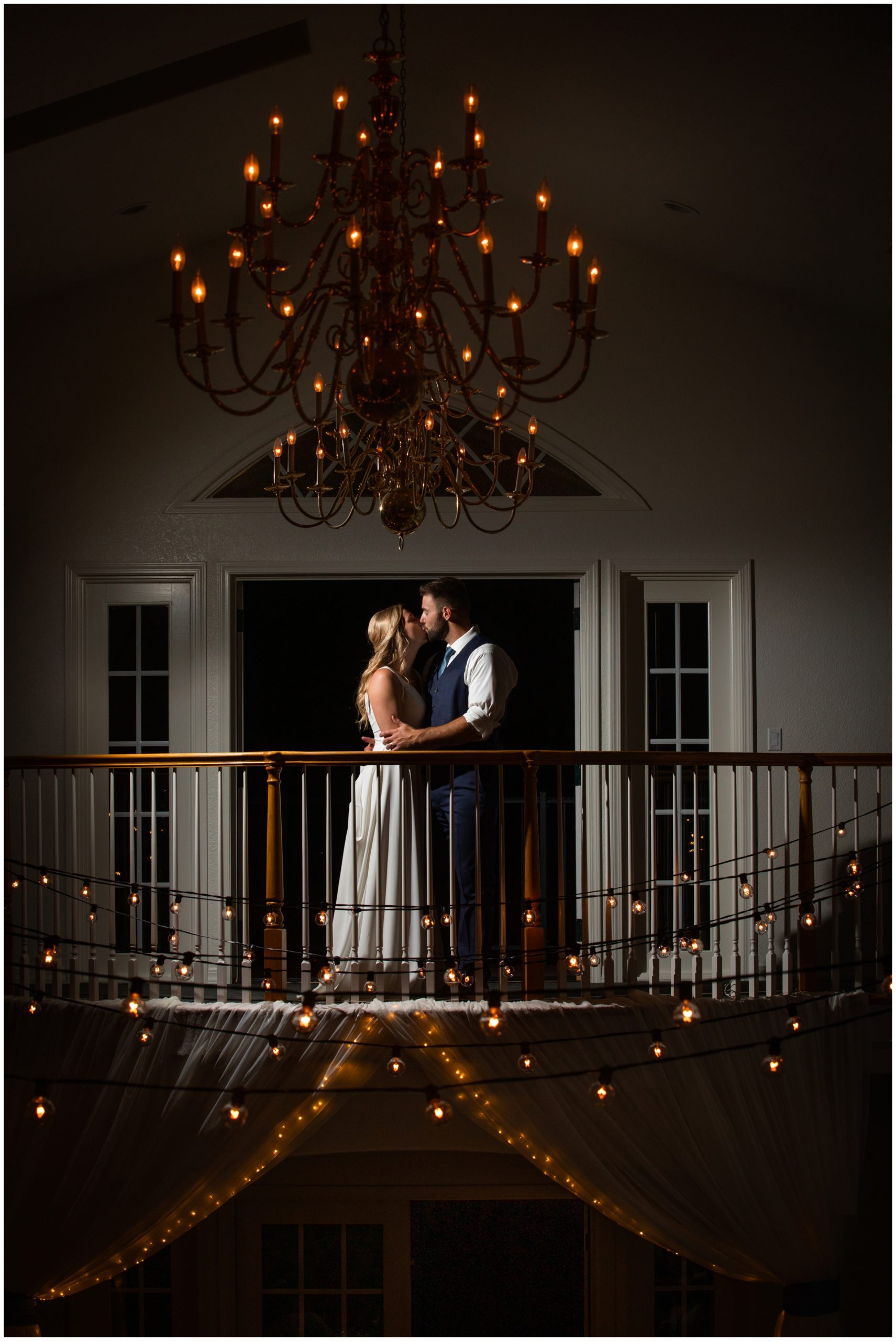 nighttime wedding portraits at Lionscrest Manor in Lyons Colorado