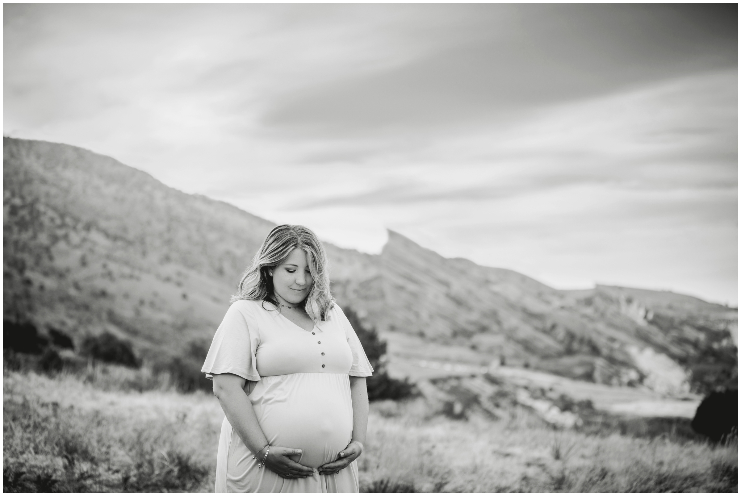 Denver maternity photos inspiration at Mount Falcon East 