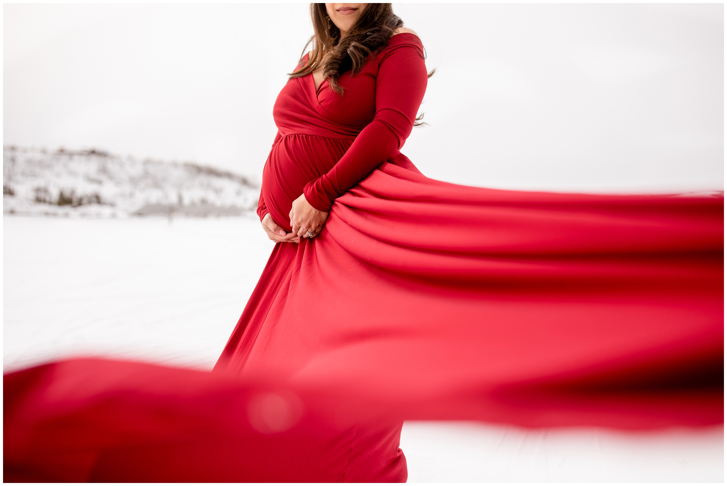 unique pregnancy photo session in the CO mountains 