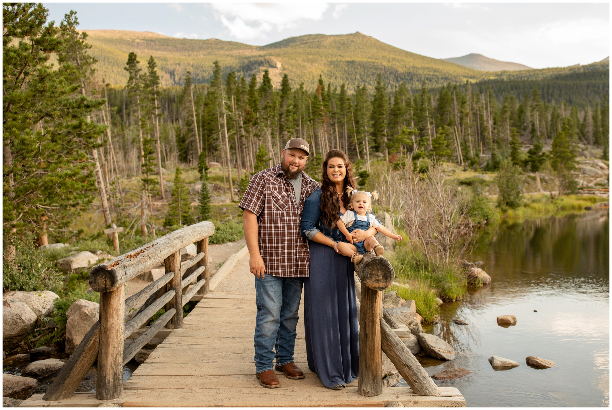 Estes Park family photography session at Sprague Lake in RMNP by Colorado portrait photographer Plum Pretty Photography 