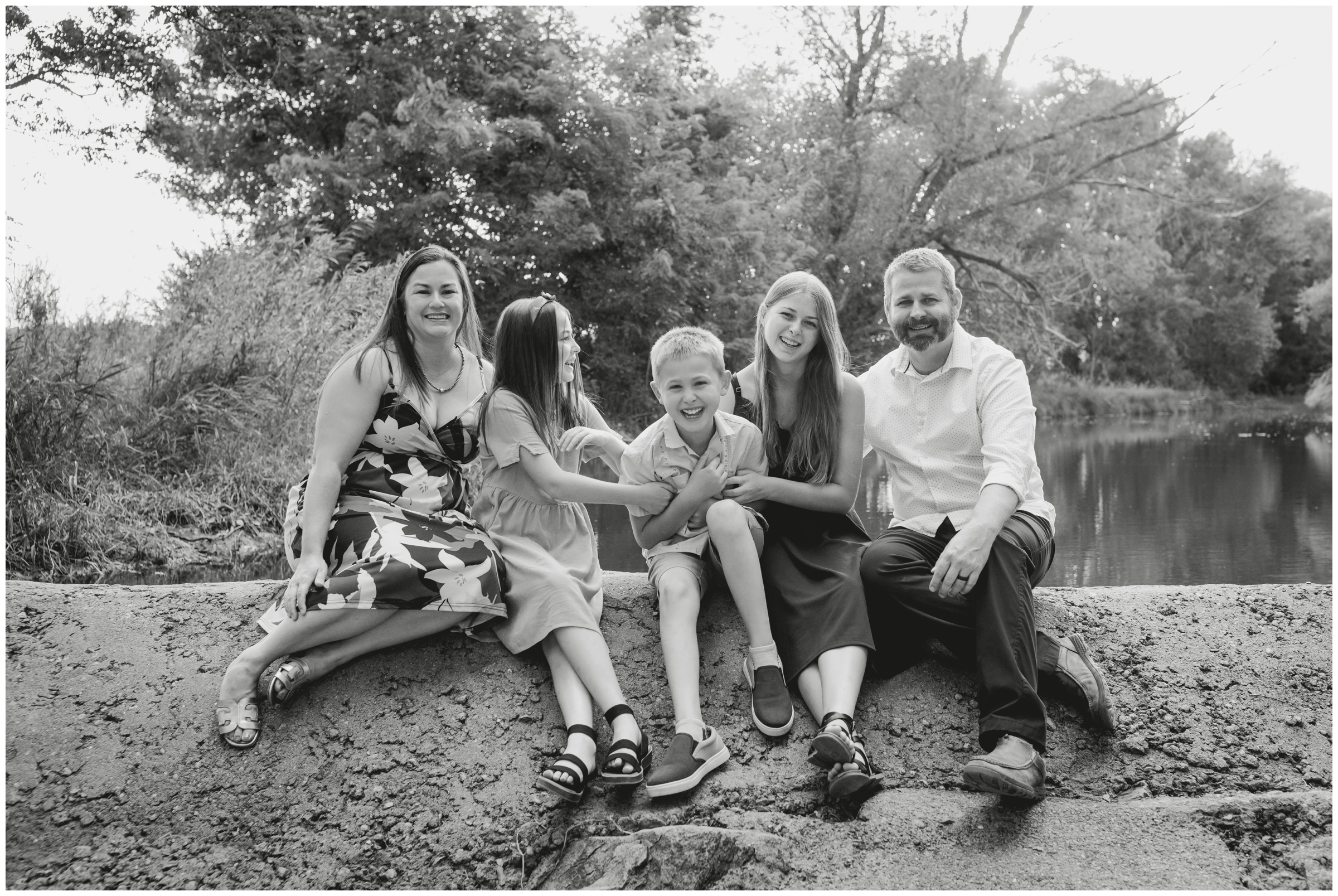 family photography session in Longmont Colorado by Plum Pretty Photography 