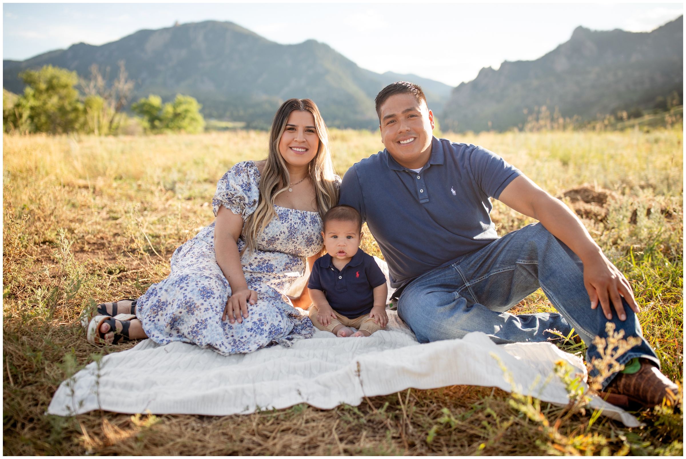 Boulder CO family portraits at South Mesa Trail by best Colorado family photographer Plum Pretty Photography 