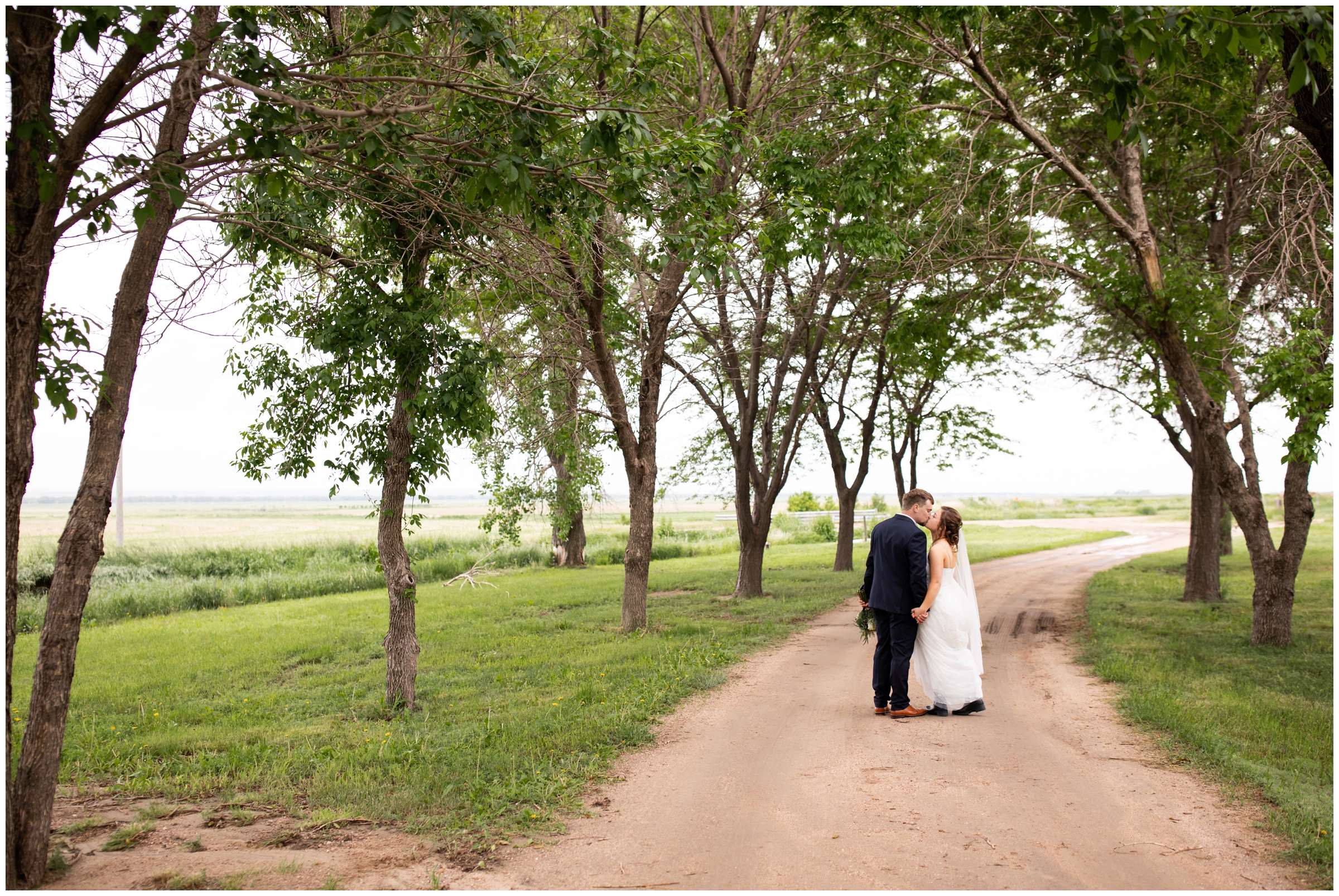 Crook Colorado wedding photos during the summer by rustic wedding photographer Plum Pretty Photography