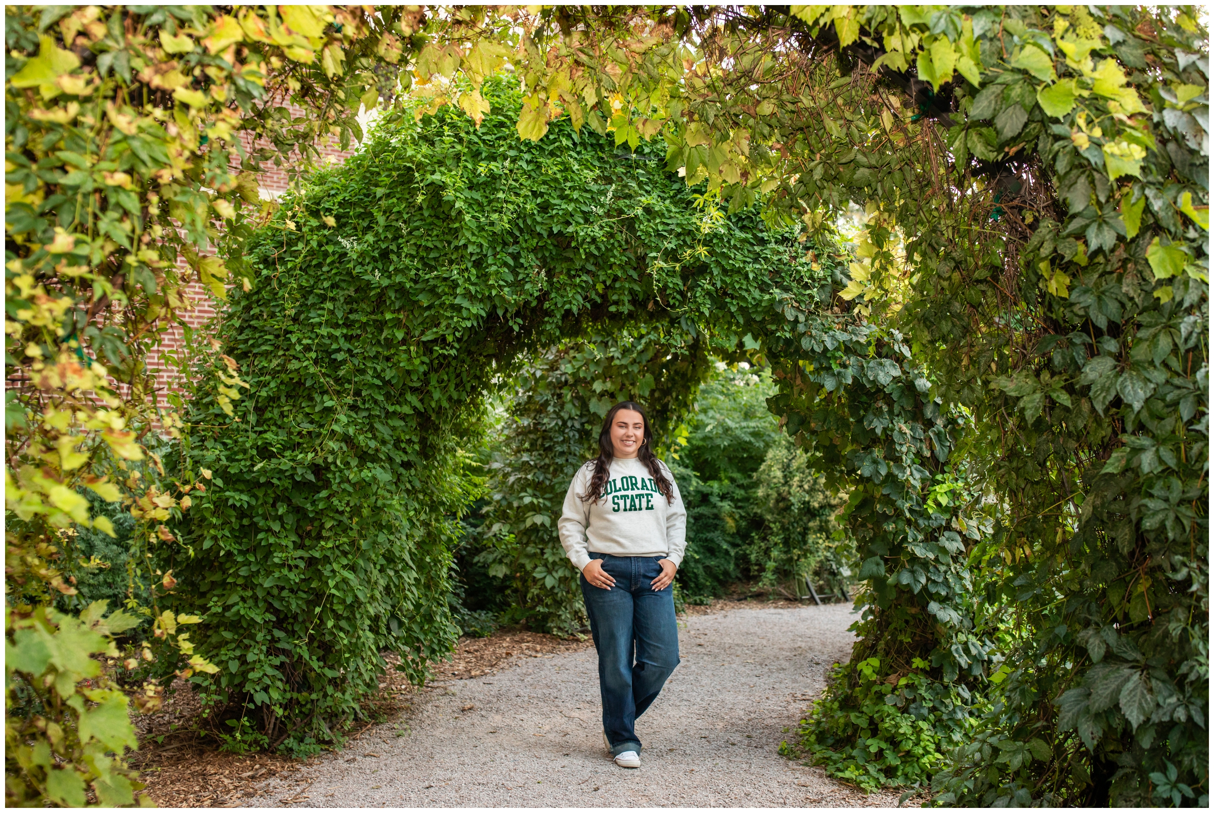 Fort Collins Colorado graduation photography session at the botanic gardens 